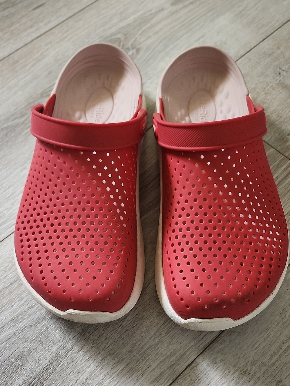 CROCS LITERIDE CLOGS